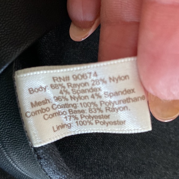 Boston Proper sleeveless/cold shoulder top with faux leather - Picture 7 of 8